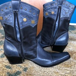 Gorgeous blue leather studded boots